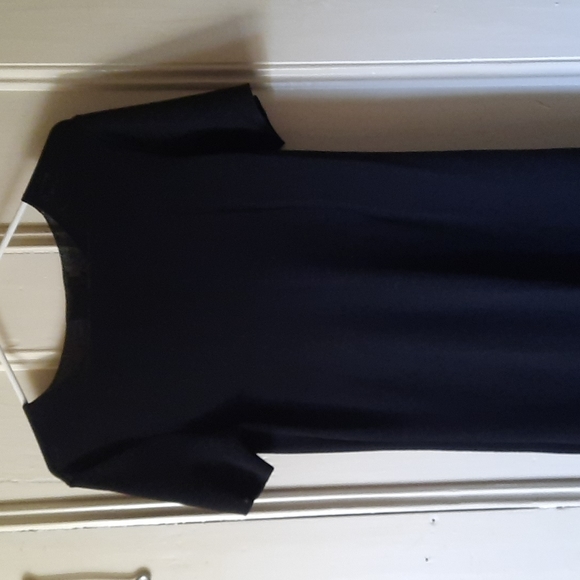 Gorgeous deep black Talbots dress xs but it's stretchy..flattering! - Picture 5 of 5